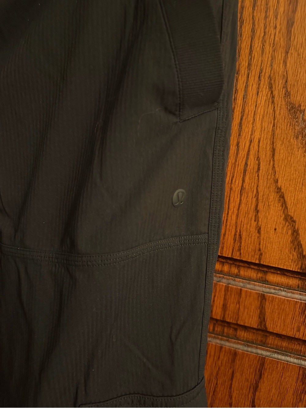 lululemon Women’s Dance Studio Relaxed Fit Mid Rise Cargo Pant - Size L - Picture 2 of 3